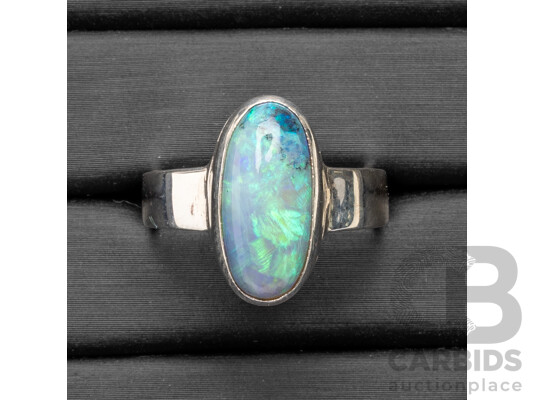 925 Sterling Silver & Lightning Ridge Opal Ring - Size R.5