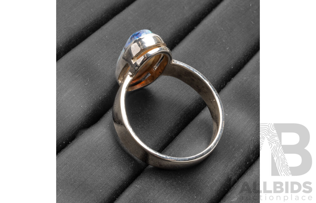 925 Sterling Silver & Lightning Ridge Opal Ring - Size R.5