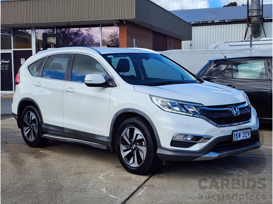09/2015 Honda CRV VTi LE 30 SERIES 2 4d Wagon White 2.0L
