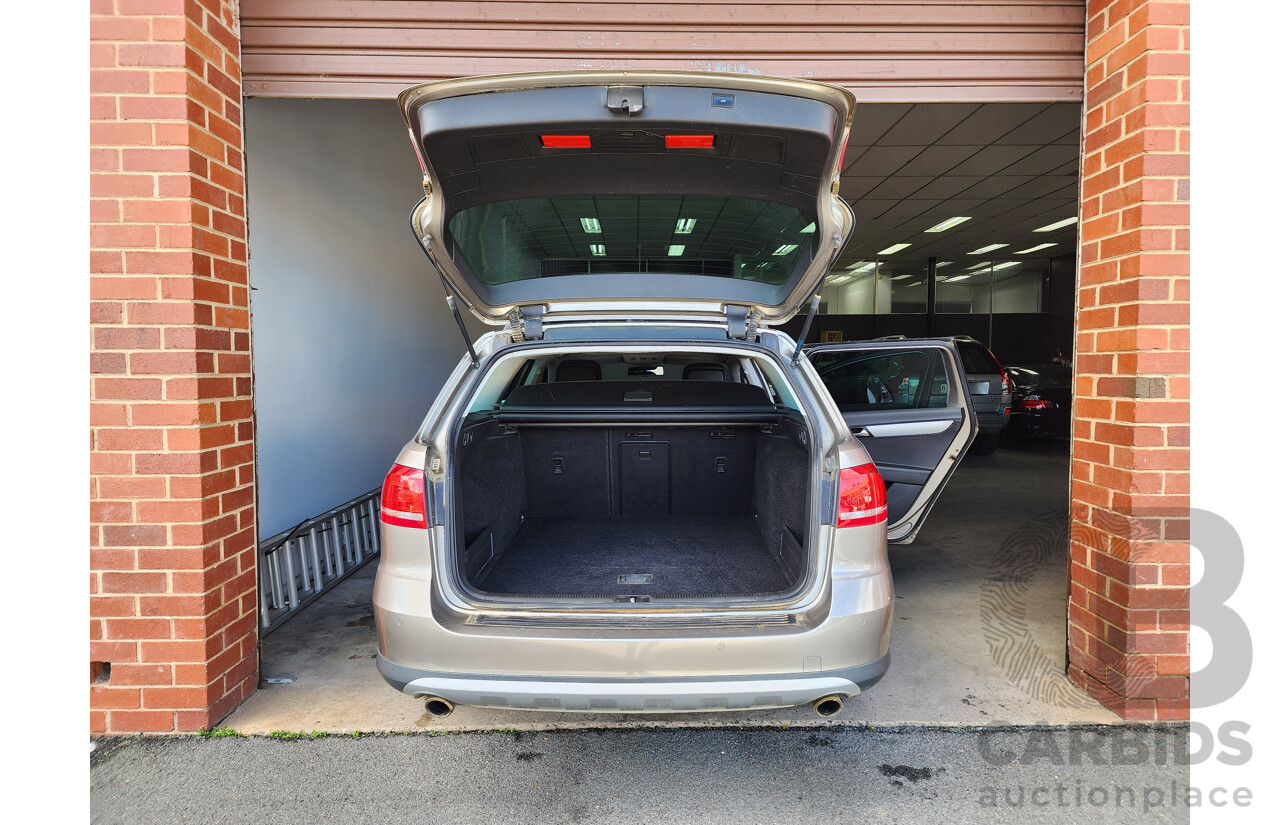 05/2013 Volkswagen Passat Alltrack 3C MY13.5 4d Wagon Brown 2.0L