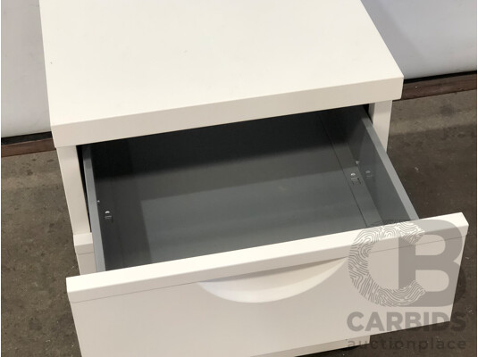1664373 · Three Drawer Mobile Pedestal Drawer Unit