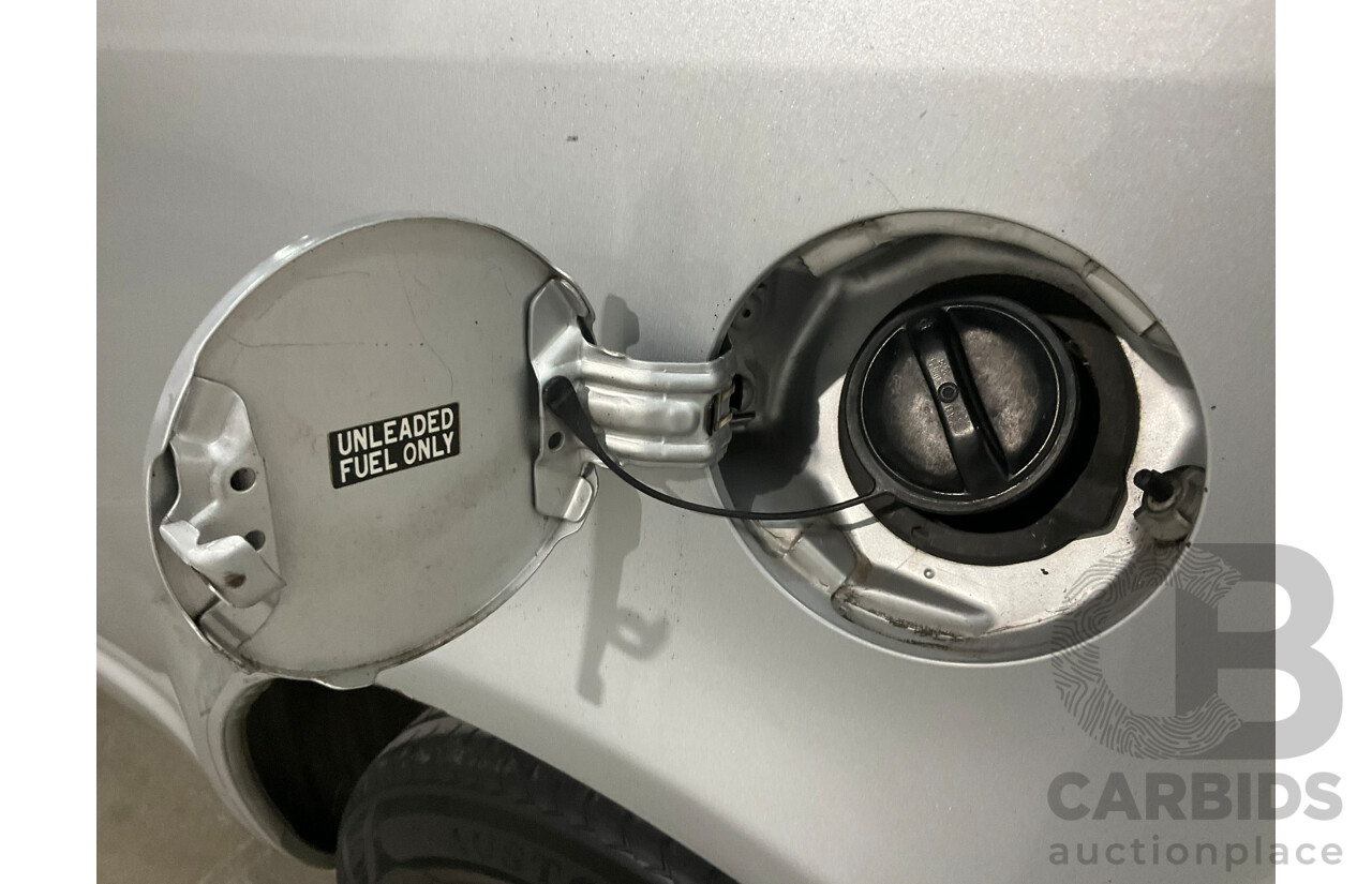 03/2004 Toyota Echo NCP10R 3D Hatchback Silver 1.3L