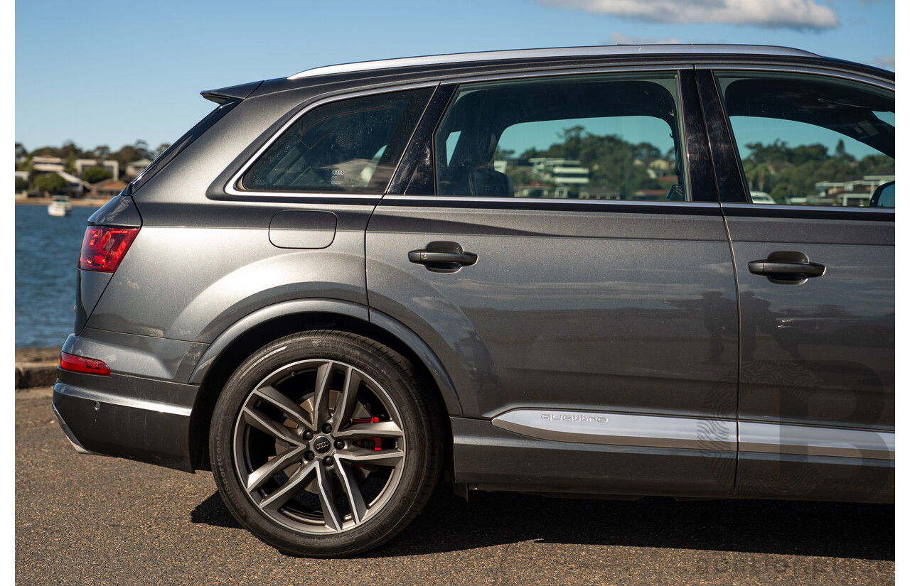 07/2017 Audi SQ7 TDI Quattro (AWD) 4M 4d Wagon Daytona Gray Pearlescent Twin Turbo Diesel V8 4.0L