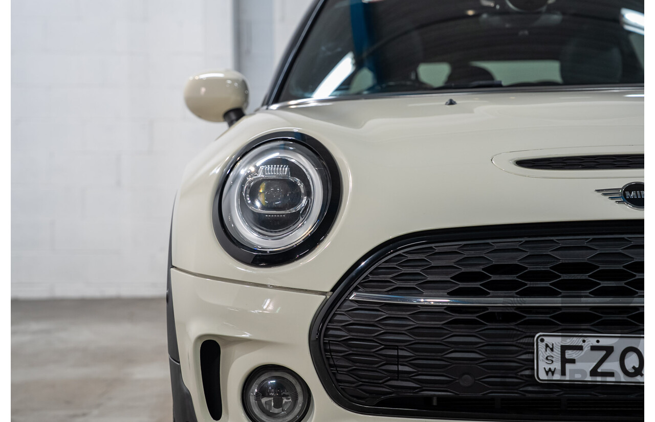 06/2020 Mini Clubman Cooper S F54 4d Wagon White Turbocharged 2.0L