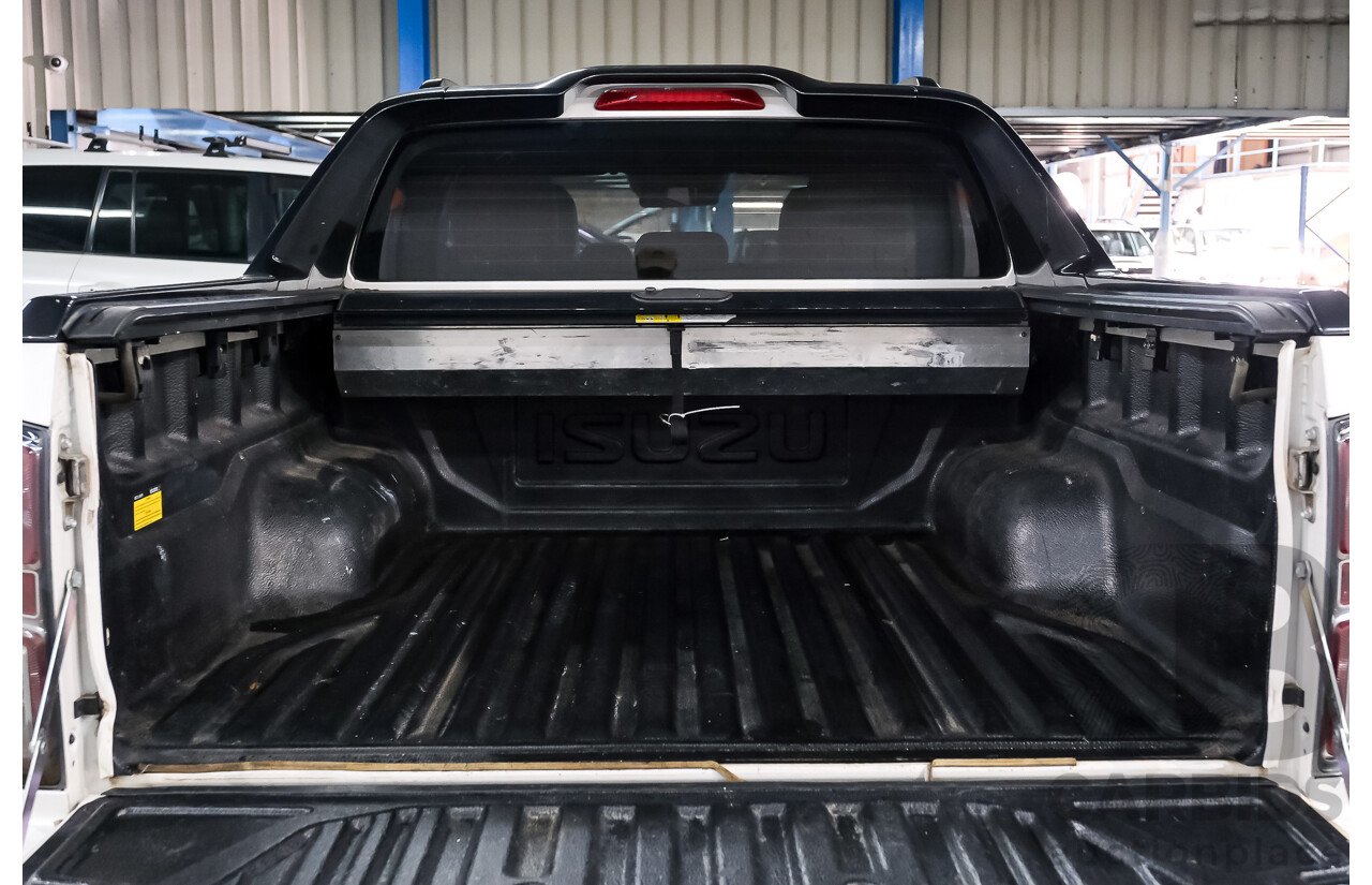 02/2021 Isuzu D-Max X-Terrain (4x4) RG MY21 Crew Cab Utility Marble White Turbo Diesel 3.0L