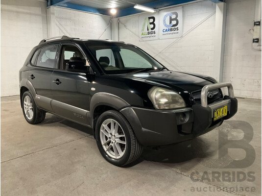 08/2004 Hyundai Tucson Elite (AWD) 4D Wagon Black V6 2.7L