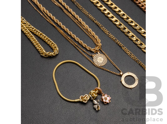 Collection of Gold Tone Necklaces & Bracelets - Lot of 6
