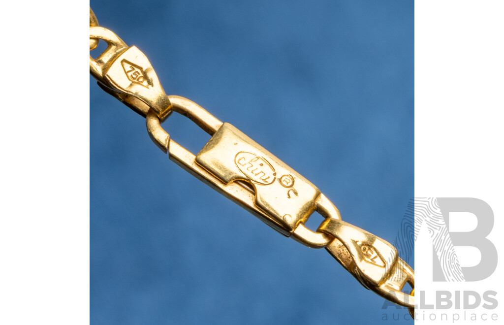 18ct Yellow Gold Gucci Link Necklace & Gold Tone Heart Locket. Length - 90cms