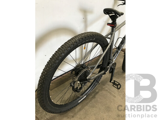 Scott 18 Speed Mountain Bike