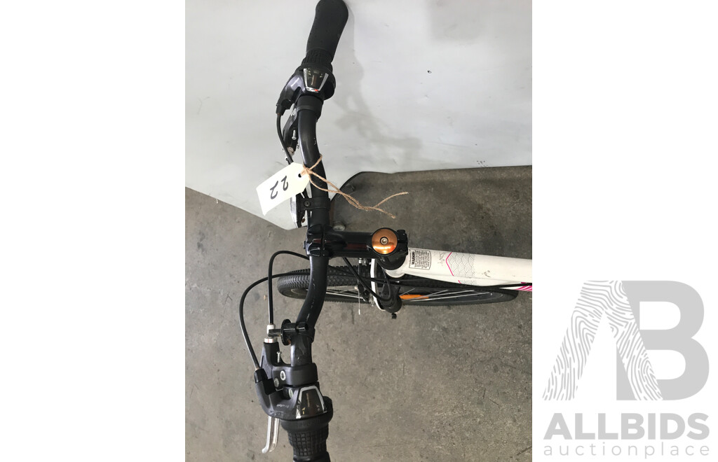 MalvernStar 30 Speed Mountian Bike