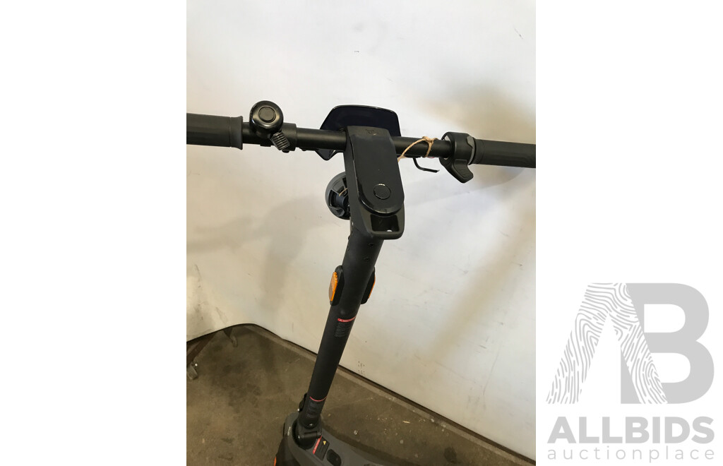 NIU KQi2 Pro Sport Electric Kick Scooter