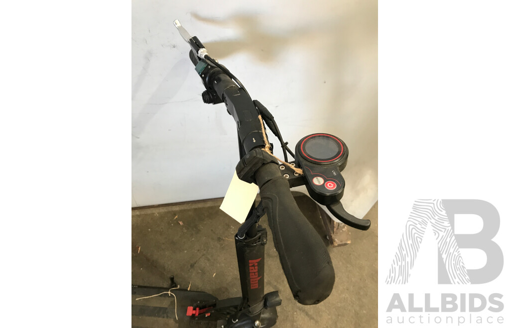Kaabo Skywalker 8 Electric Scooter