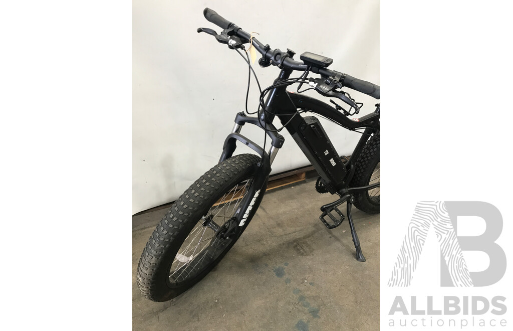 NCM Elektrorad 21 Speed Electric Bike
