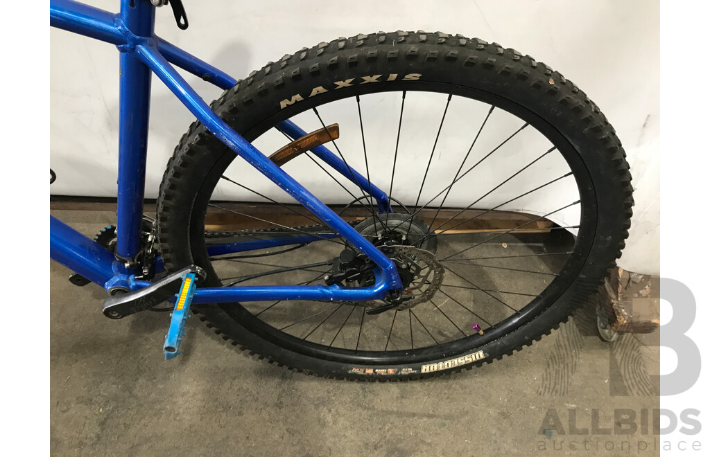 Specialized 18 Speed Mountian Bike