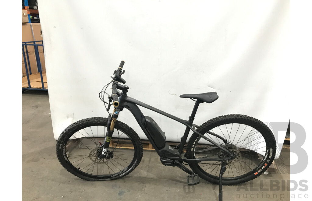 Shimano EBig.Nine 300 SE 9 Speed Electric Bike
