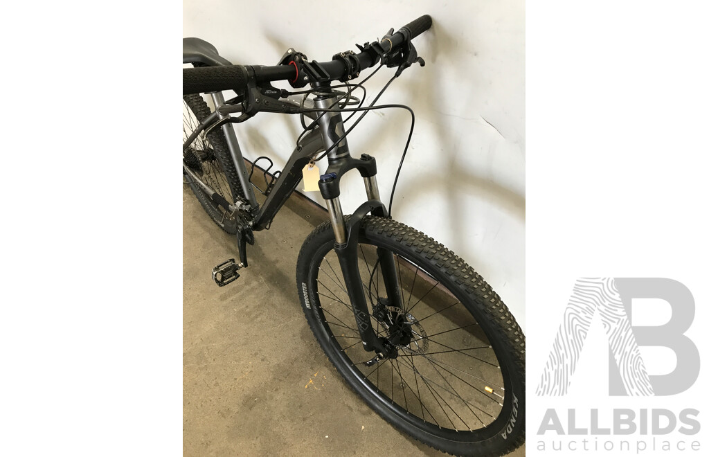 Scott 18 Speed Mountain Bike