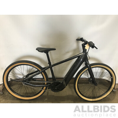 Momentum Transcend 7 Speed Electric Bike