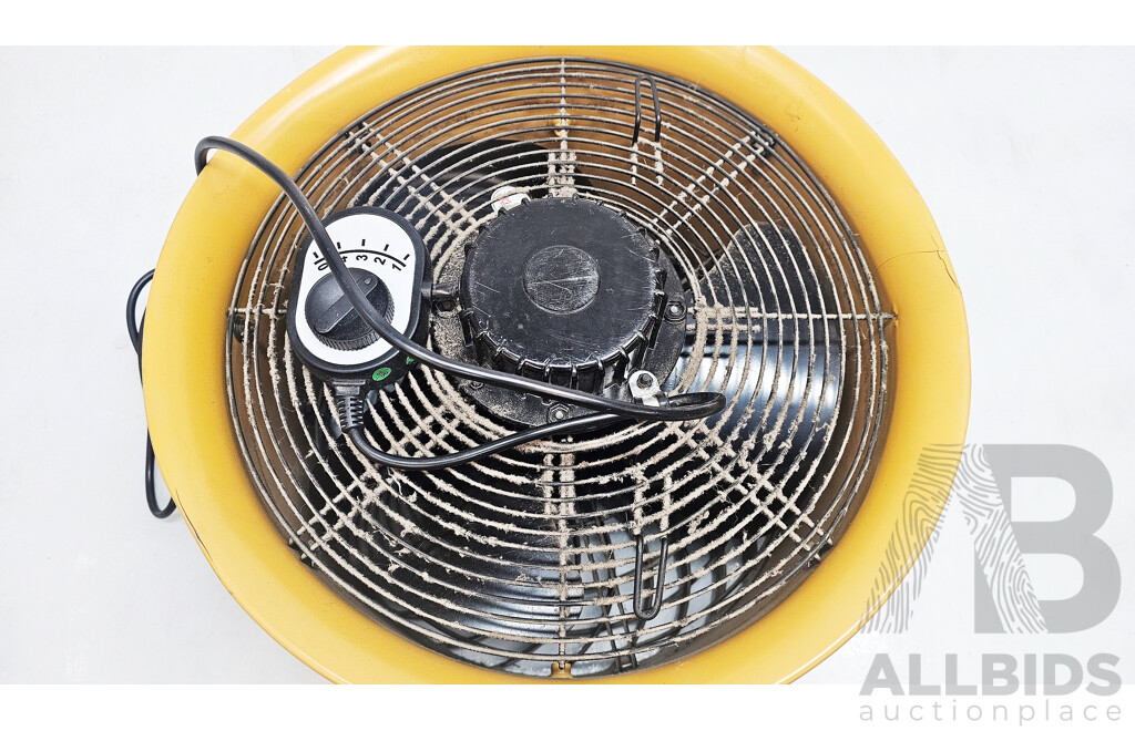 Caterpillar (HVPD14AC) 14-Inch High Velocity Drum Fan
