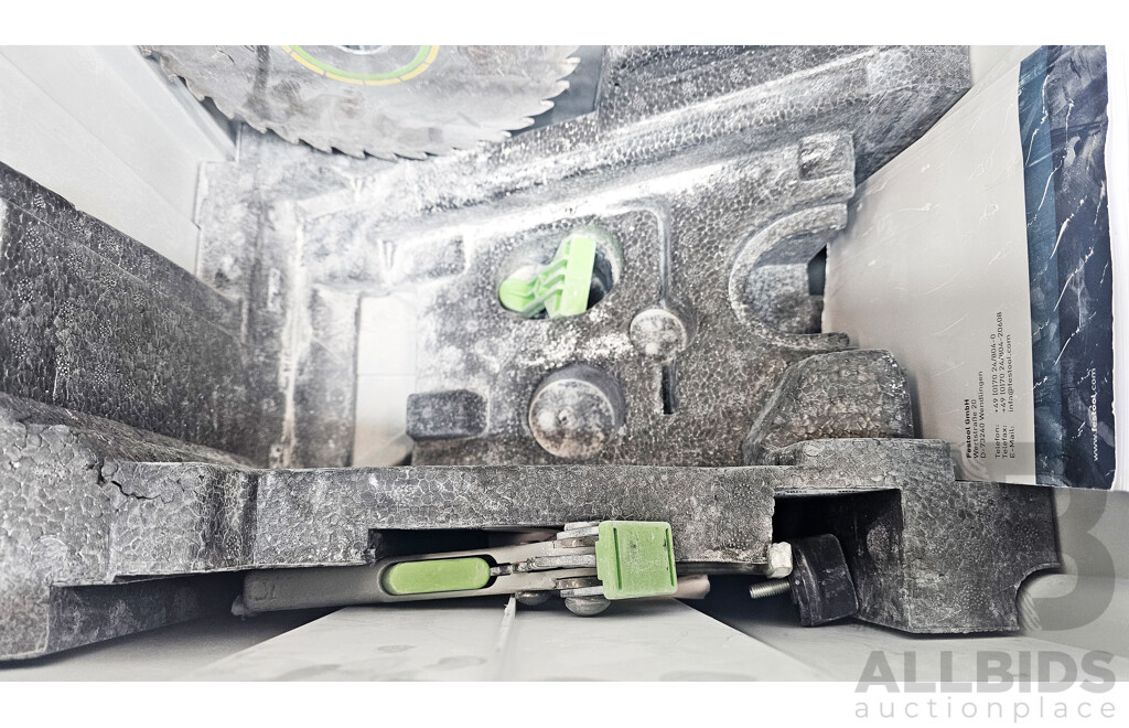 Festool (TS-75 EBQ) 210mm Plunge Cut Circular Saw W/ Case