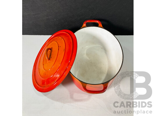 Cast Iron Enamelled Lidded Oval Cooking Pan