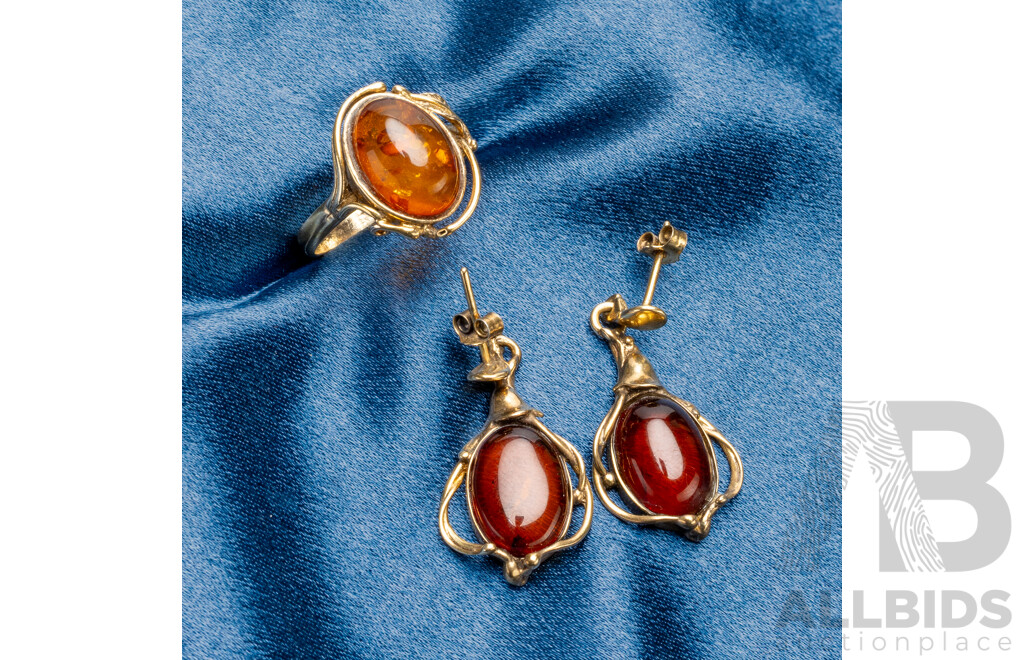 Vintage 925 Sterling Silver Amber Earrings & Ring - Size R.5
