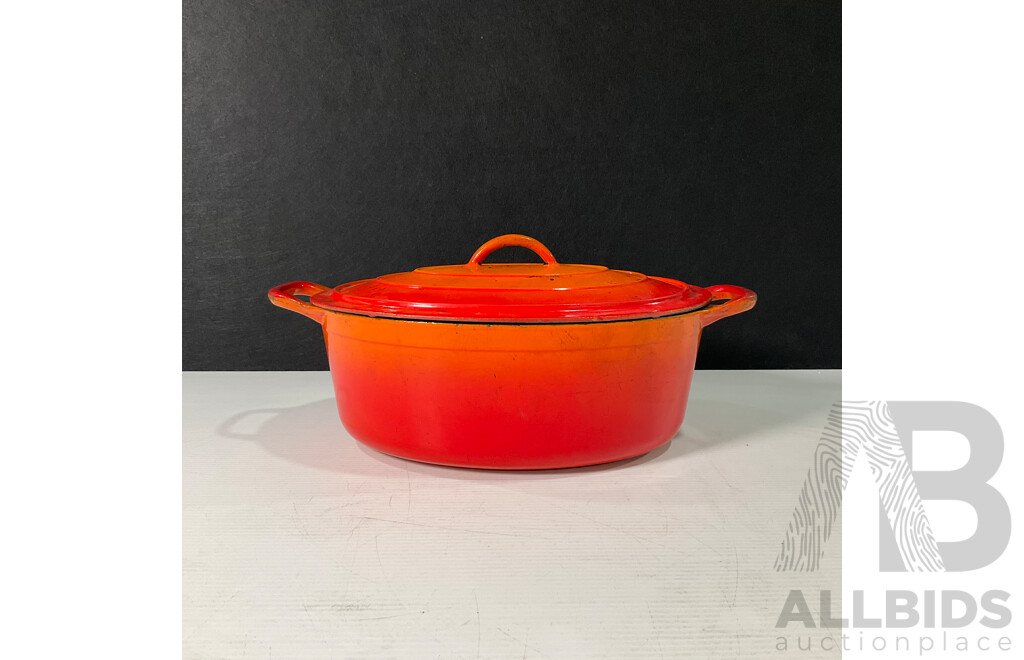 Cast Iron Enamelled Lidded Oval Cooking Pan