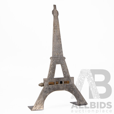 Vintage Eiffel Tower Form Desktop Calendar