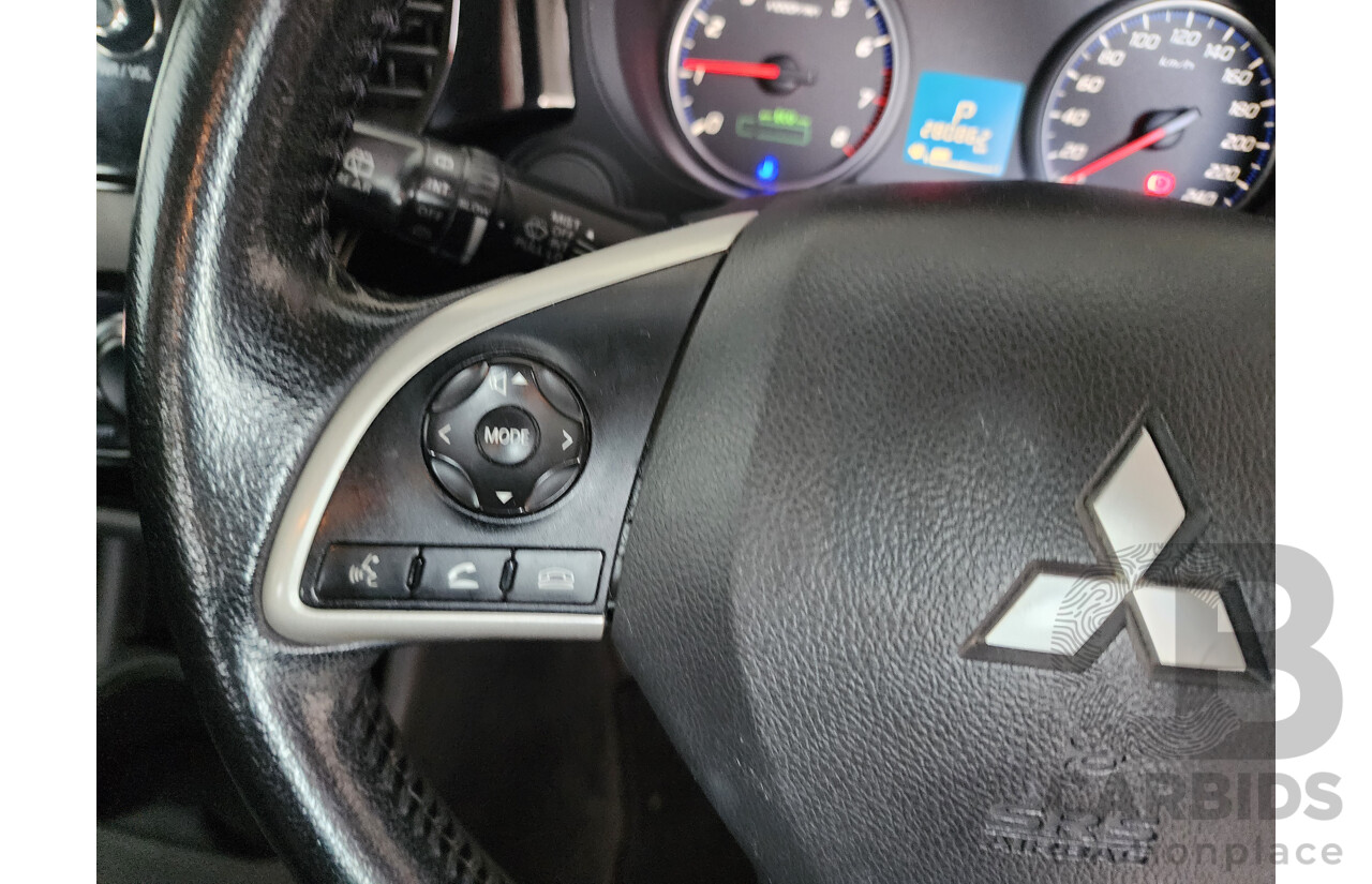 06/2014 Mitsubishi Outlander ES (4x4) ZJ MY14.5 4d Wagon Silver 2.4L