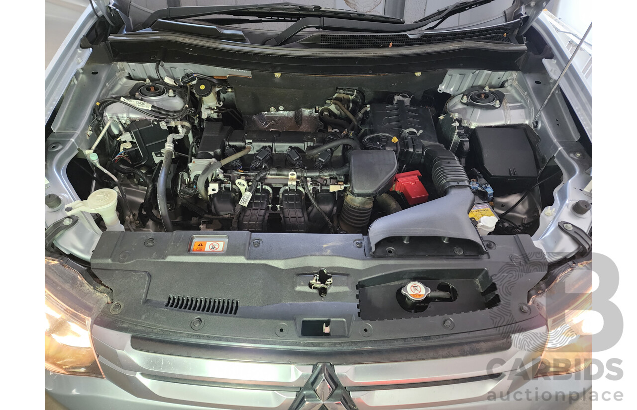 06/2014 Mitsubishi Outlander ES (4x4) ZJ MY14.5 4d Wagon Silver 2.4L