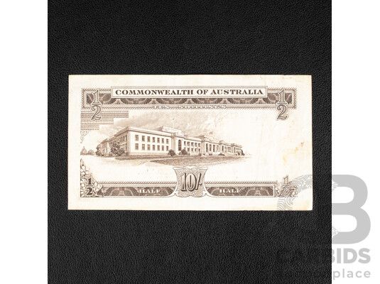Australian 1961 Ten Shilling note R17, AH15 341614