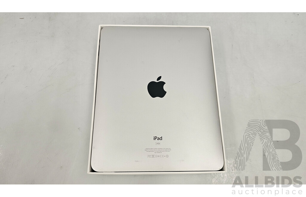 Apple (A1219) 9.7-Inch Wi-Fi 16GB IPad 1st Gen