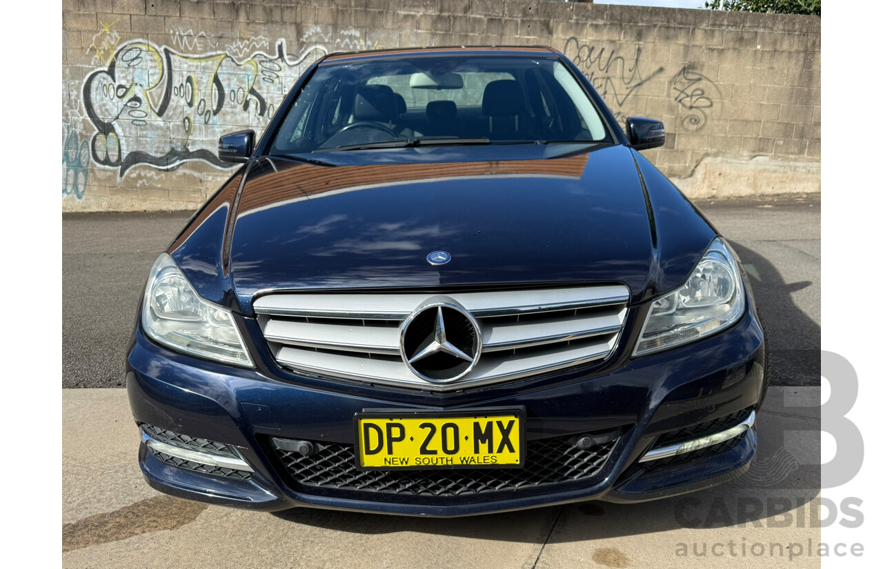 12/2012 Mercedes-Benz C200 BE RWD W204 MY12 4D Sedan Cavansite Blue Metallic 1.8L