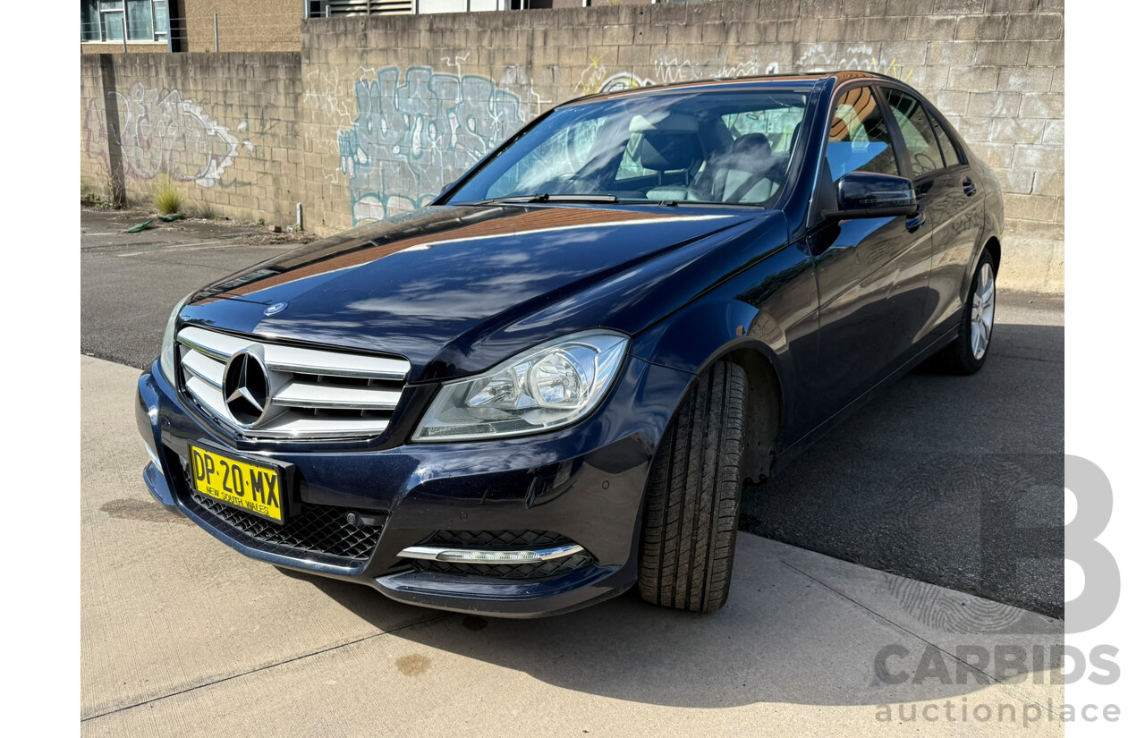 12/2012 Mercedes-Benz C200 BE RWD W204 MY12 4D Sedan Cavansite Blue Metallic 1.8L