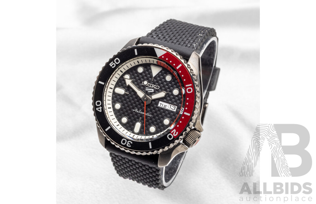 Seiko 5 Sports Supercars 2023 Limited Edition Number - 1743/2023
