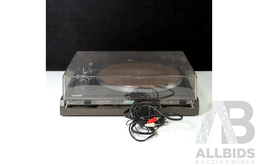 Dual Vinyl Turntable