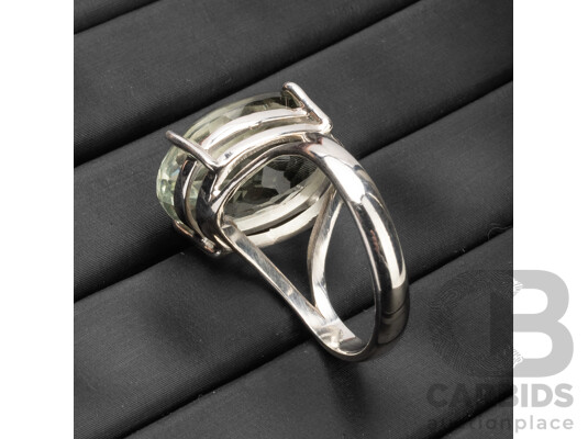 925 Sterling Silver & Green Amethyst Cocktail Ring - Size P.5