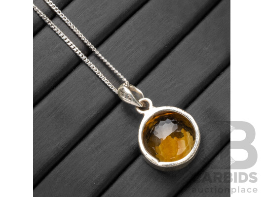 925 Sterling Silver & Citrine Necklace & Pendant - 7.89gms