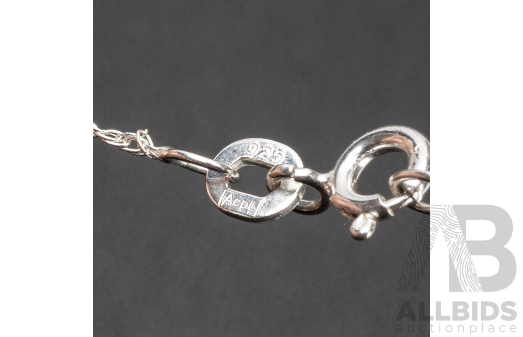 925 Sterling Silver & Smokey Quartz Necklace. Length - 46cms