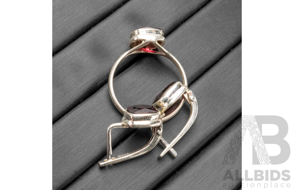 925 Sterling Silver Garnet Ring & Earrings Set