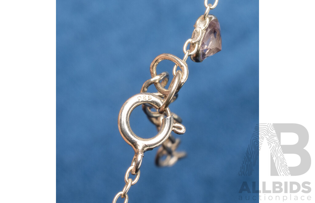 925 Sterling Silver & Amethyst Bracelet - 1.99gms