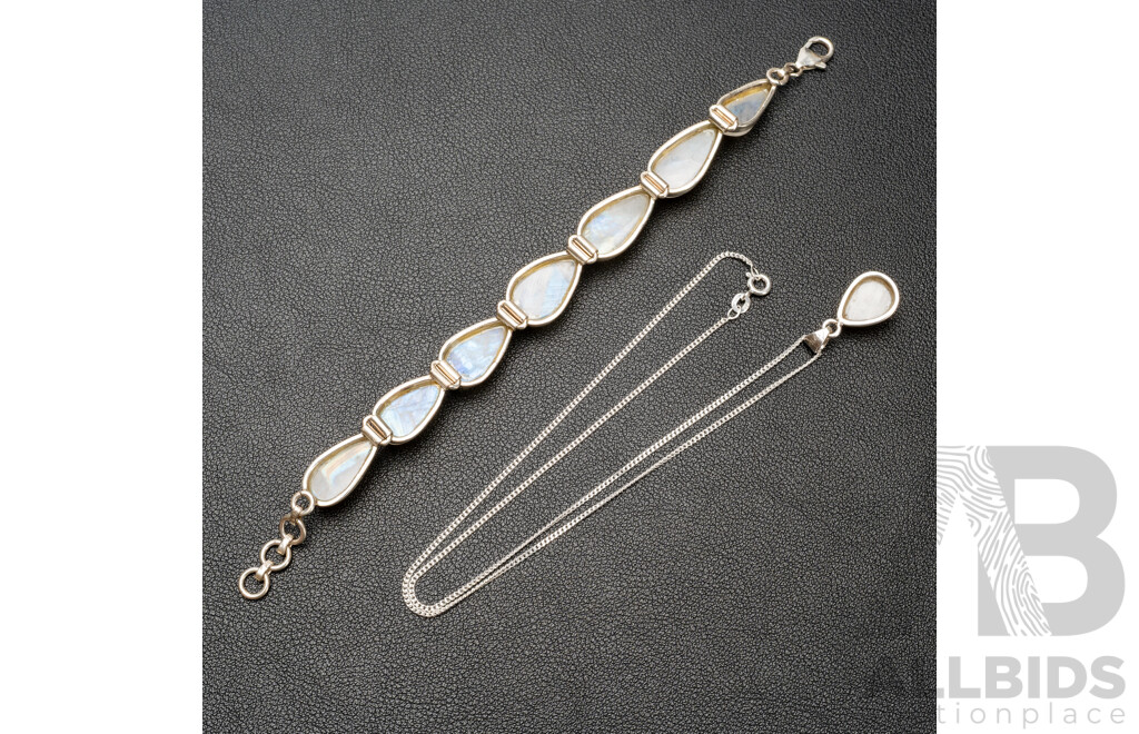 925 Sterling Silver & Rainbow Moonstone Bracelet & Necklace/Pendant Set