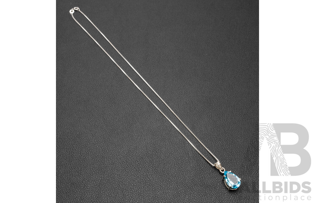 925 Sterling Silver Topaz & Diamond Necklace & Pendant