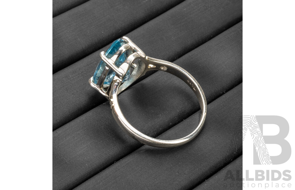 925 Sterling Silver, Natural Topaz & Diamonds Cocktail Ring - Size Q