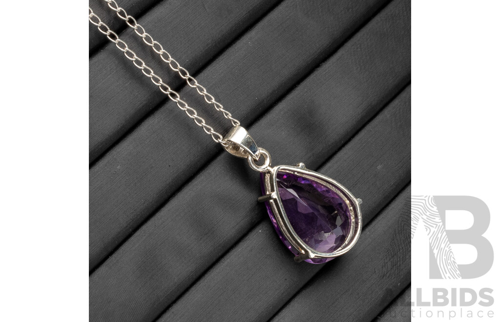 925 Sterling Silver Necklace & Pendant with Amethyst & Diamonds. Length - 46cms