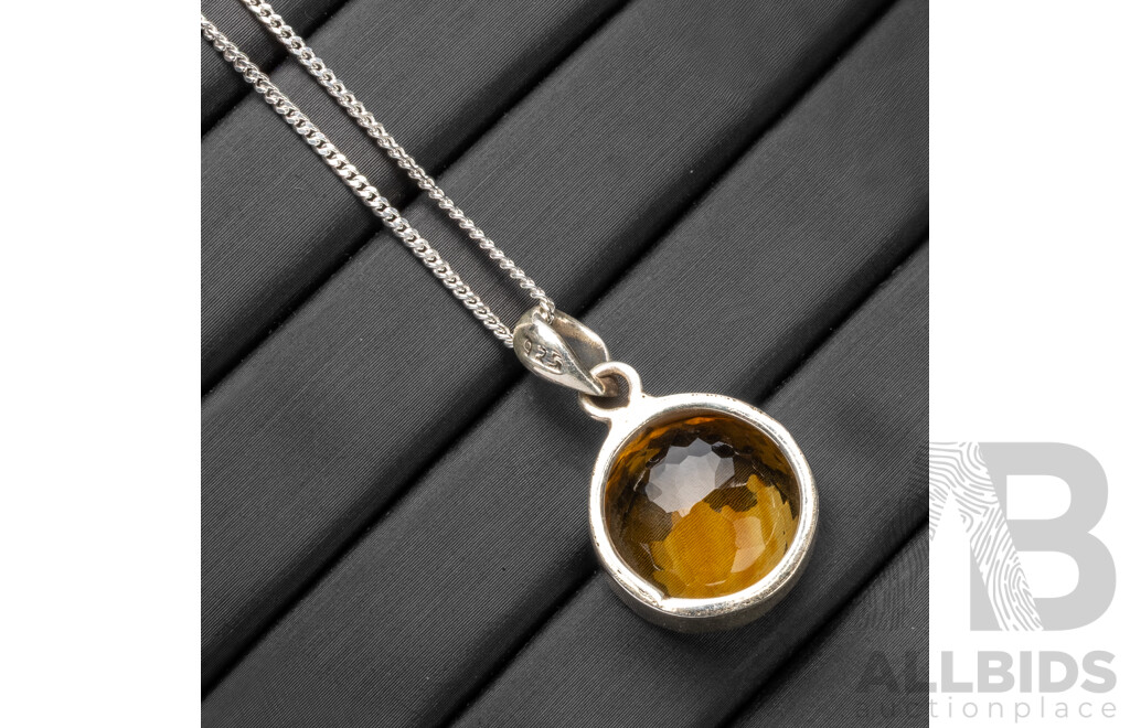 925 Sterling Silver & Citrine Necklace & Pendant - 7.89gms
