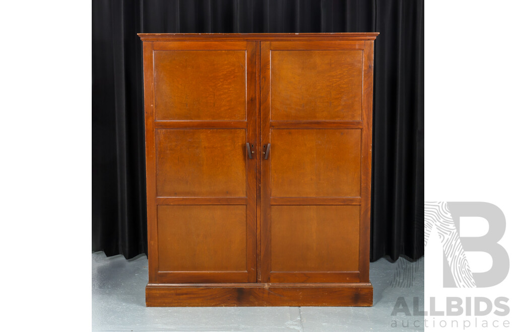 Victorian Cedar Gentleman's Press