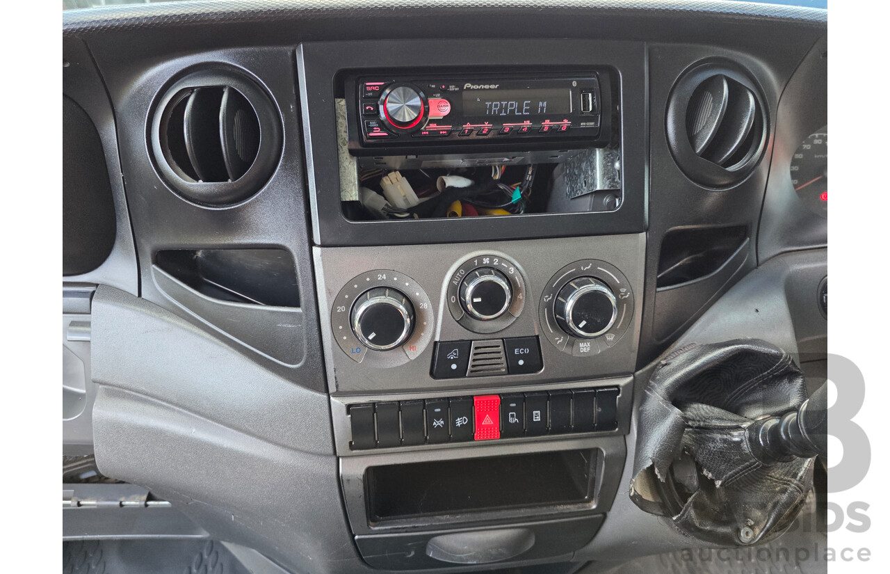 6/2013 Iveco Daily 50C17 Trayback 2d White Turbo Diesel 3.0L