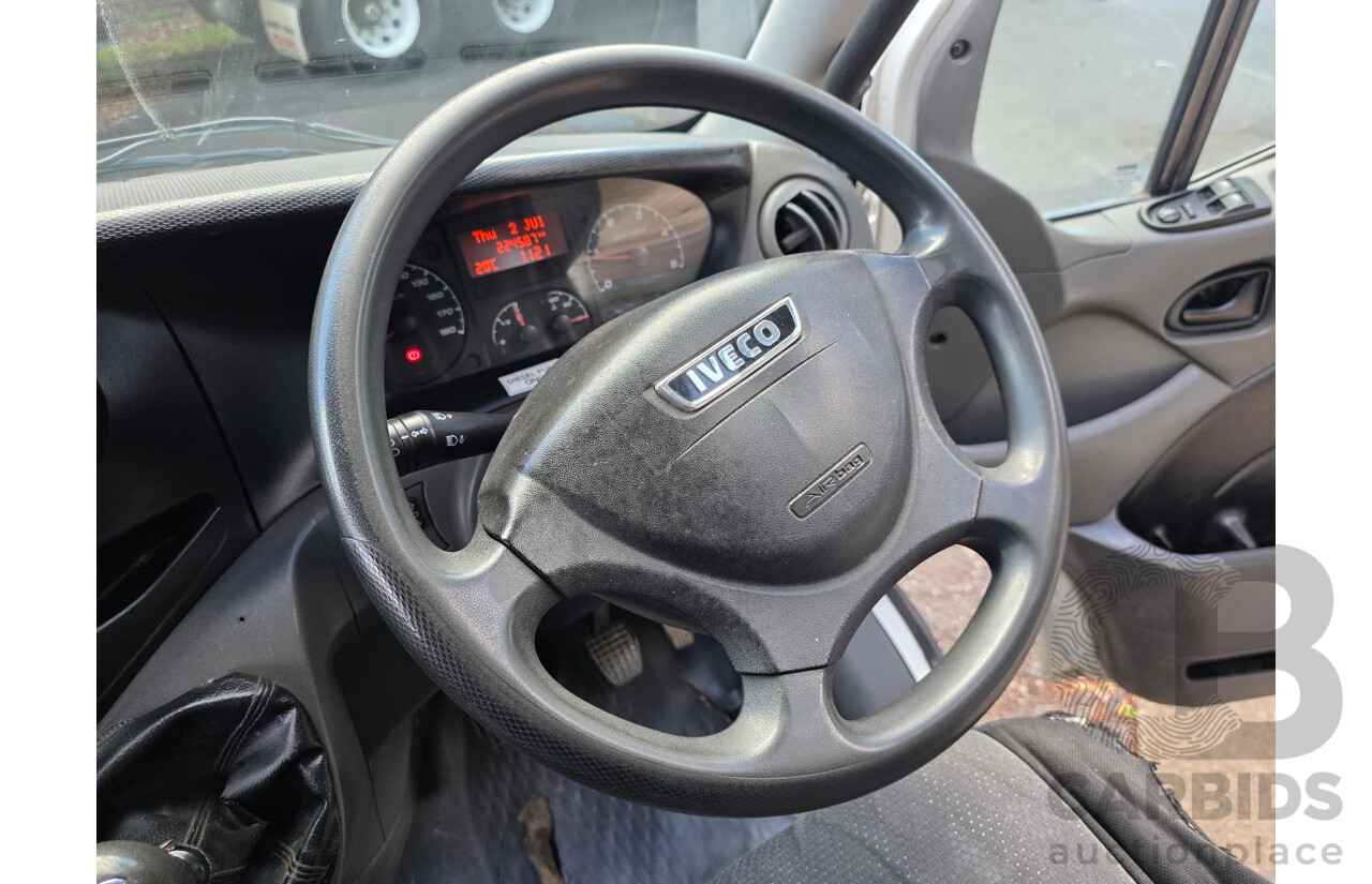 6/2013 Iveco Daily 50C17 Trayback 2d White Turbo Diesel 3.0L