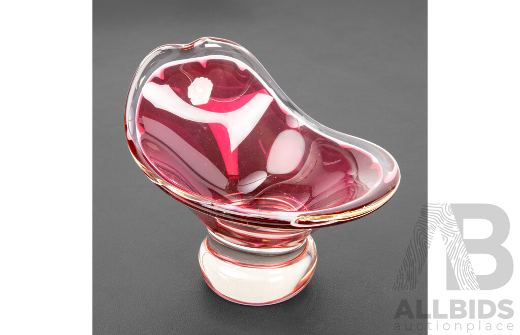 Vintage 1954 Coquille Series Sommerso Art Glass Vase by Paul Kedelv for Flygsfors