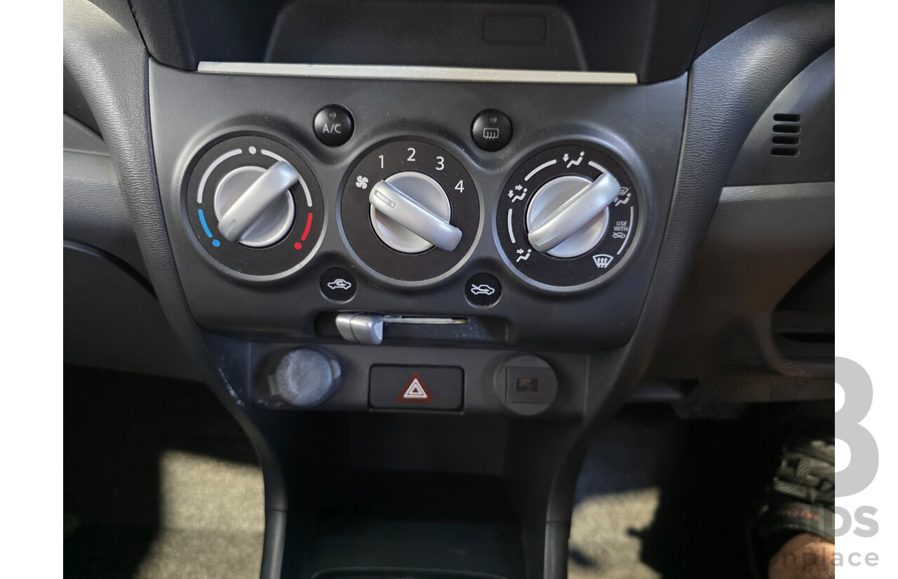 06/2014 Suzuki Alto GL GF MY12 5D Hatchback White 1.0L